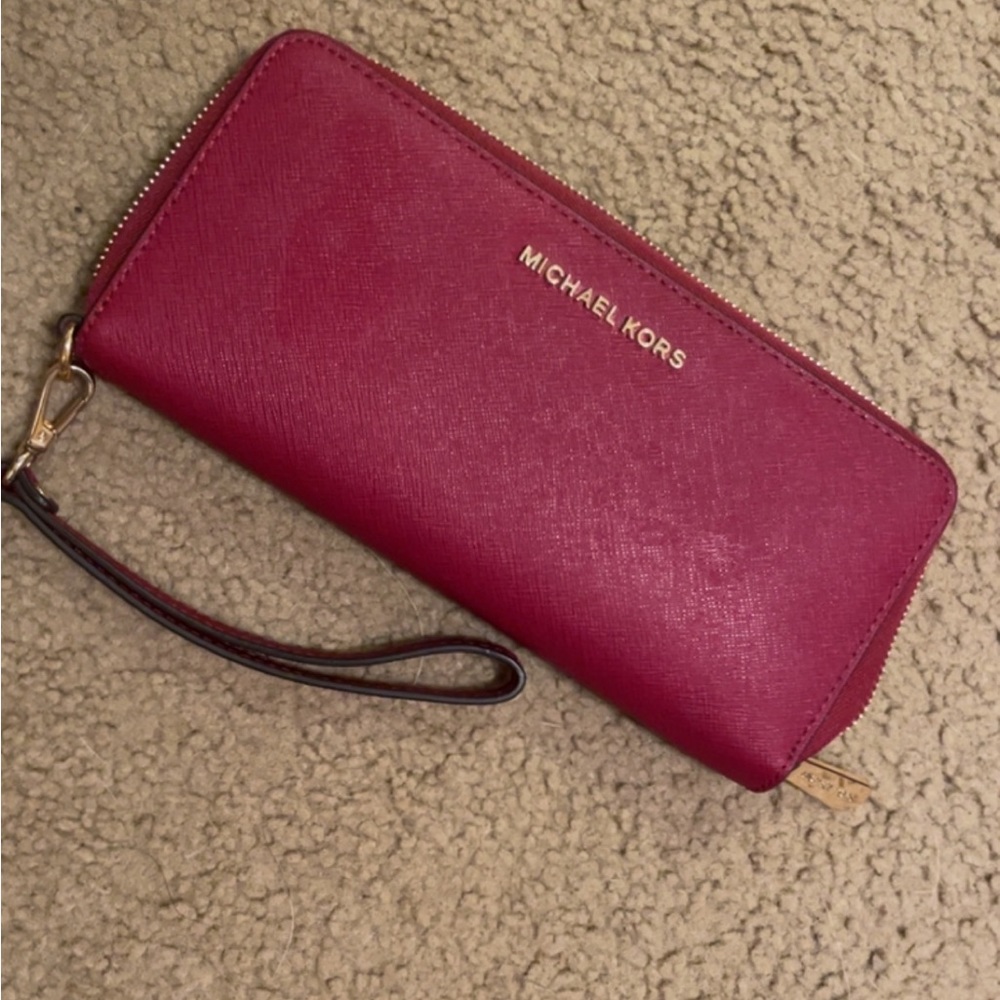 NWOT Michael Kors Wallet deep cherry red